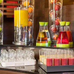 **** Otel Nh Potsdamer Platz Almanya